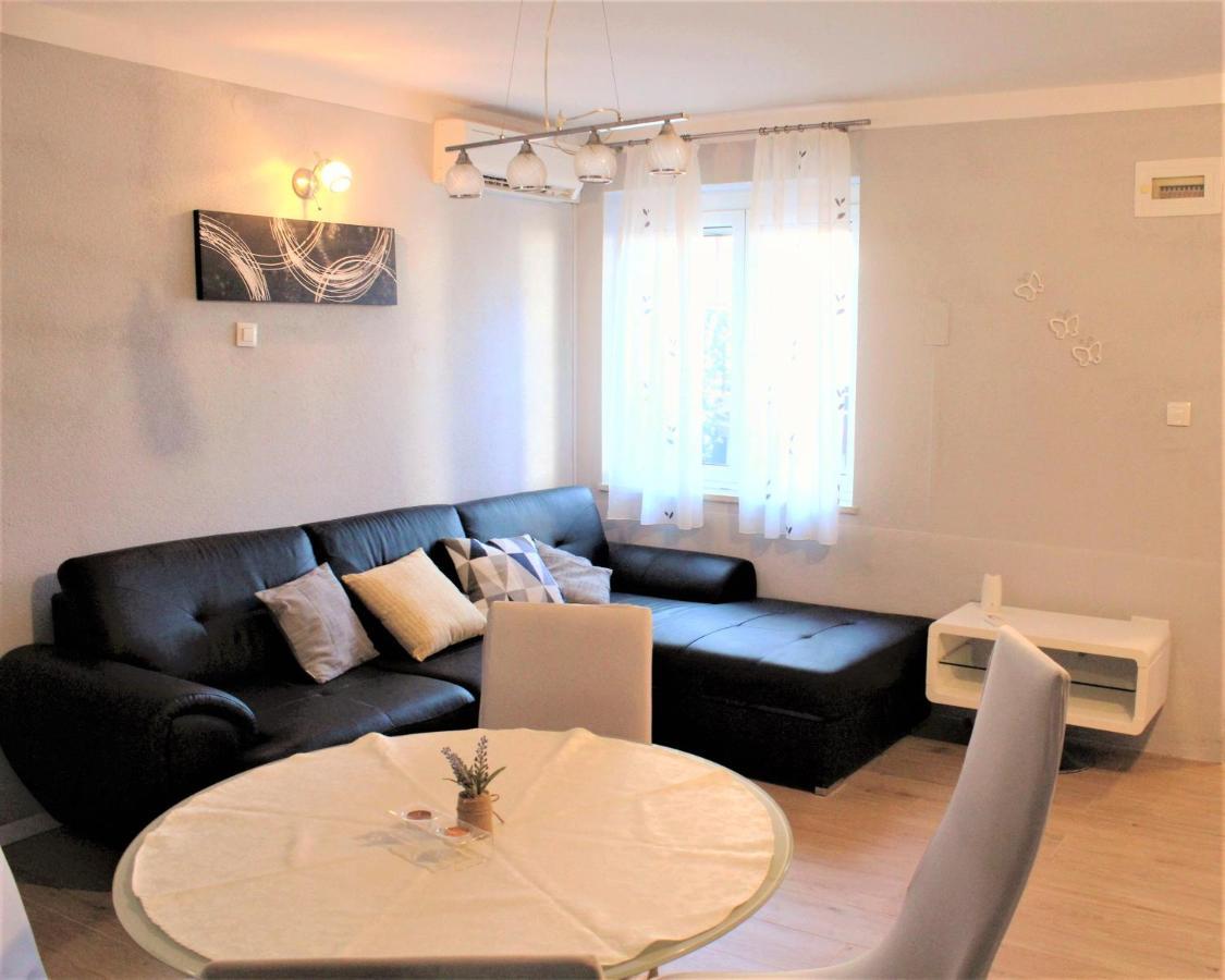 Apartment Adriatic Split Bagian luar foto