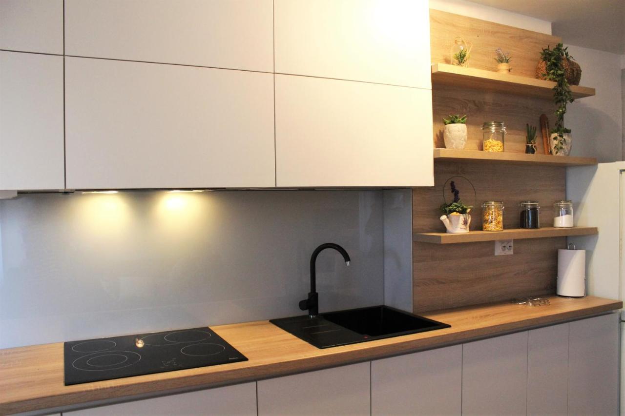 Apartment Adriatic Split Bagian luar foto
