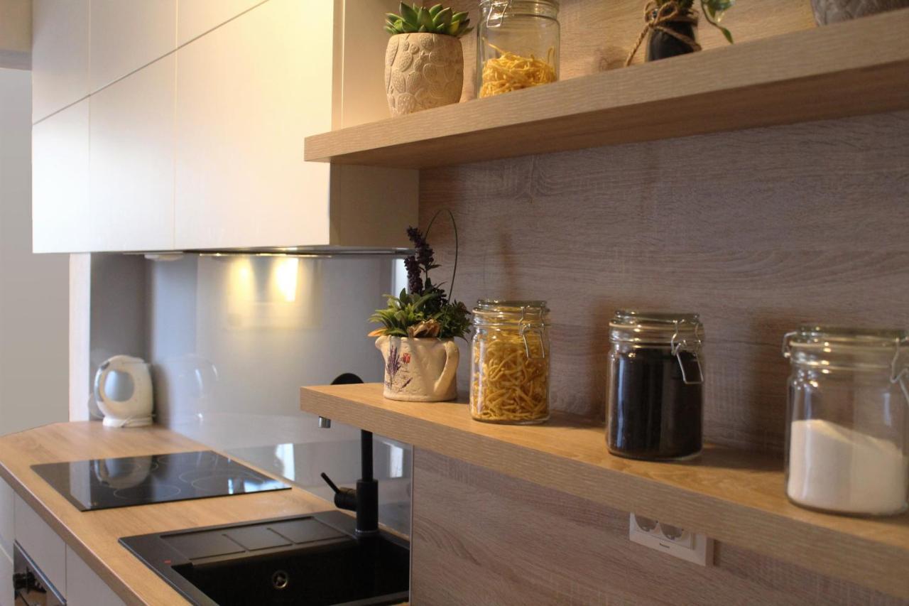 Apartment Adriatic Split Bagian luar foto